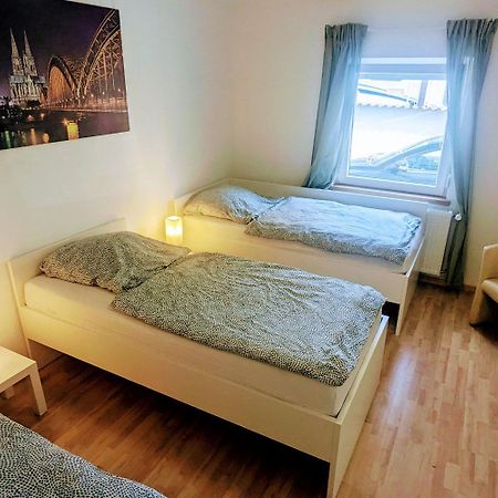 Apartment Koeln Weidenpesch ภายนอก รูปภาพ